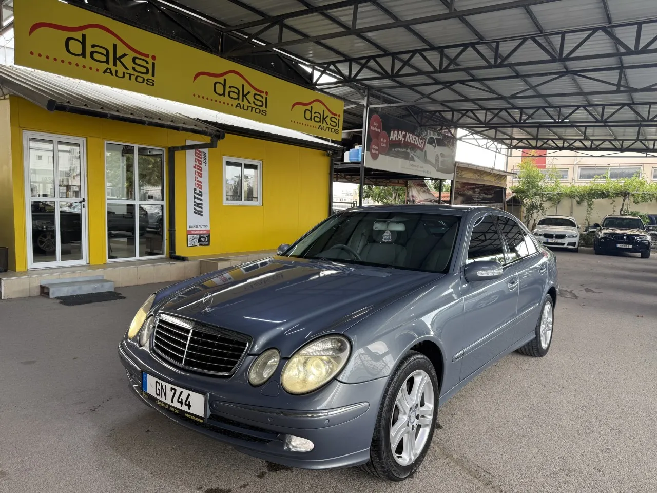2004 Model Otomatik Mercedes-Benz E Serisi