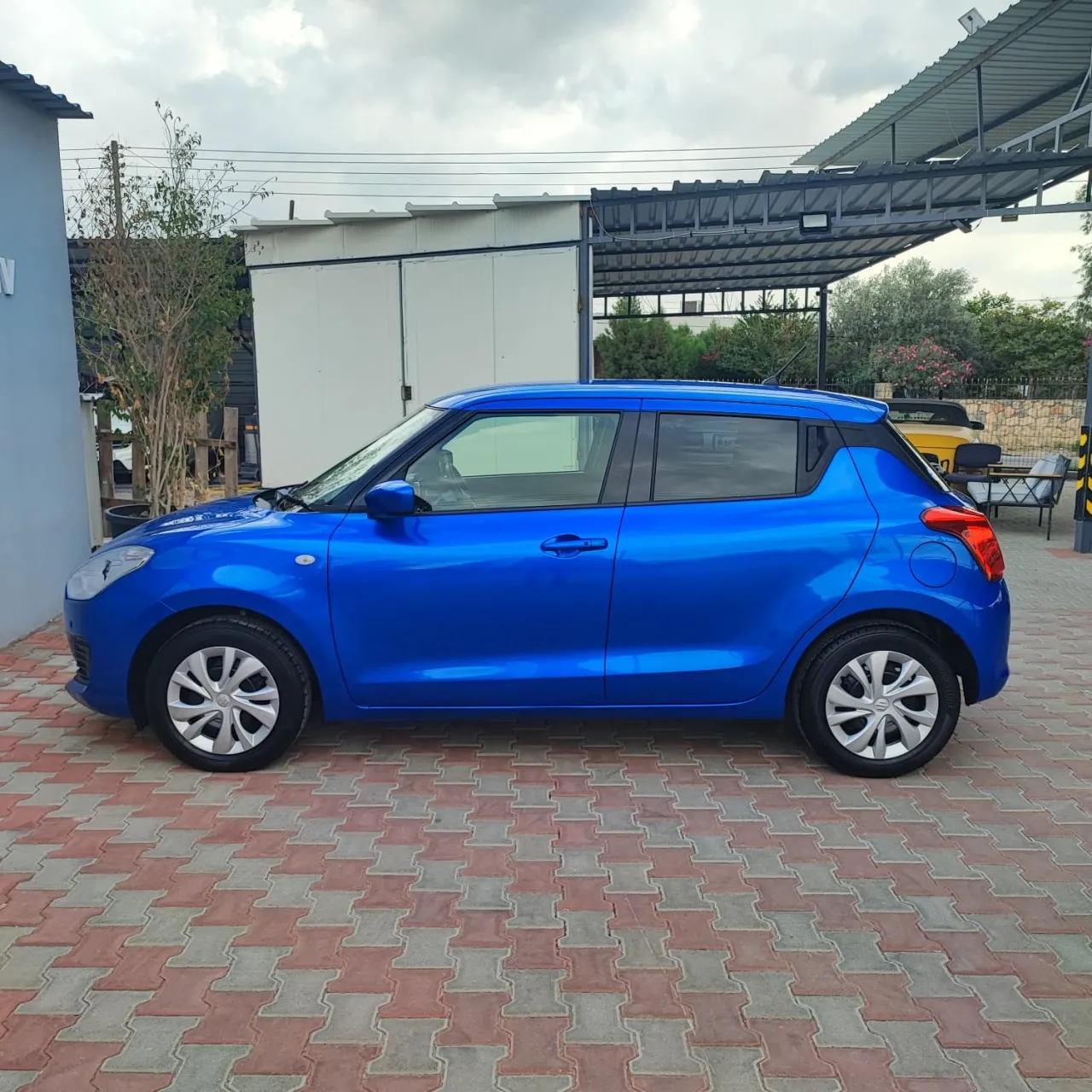 2022 Model Otomatik Suzuki Swift