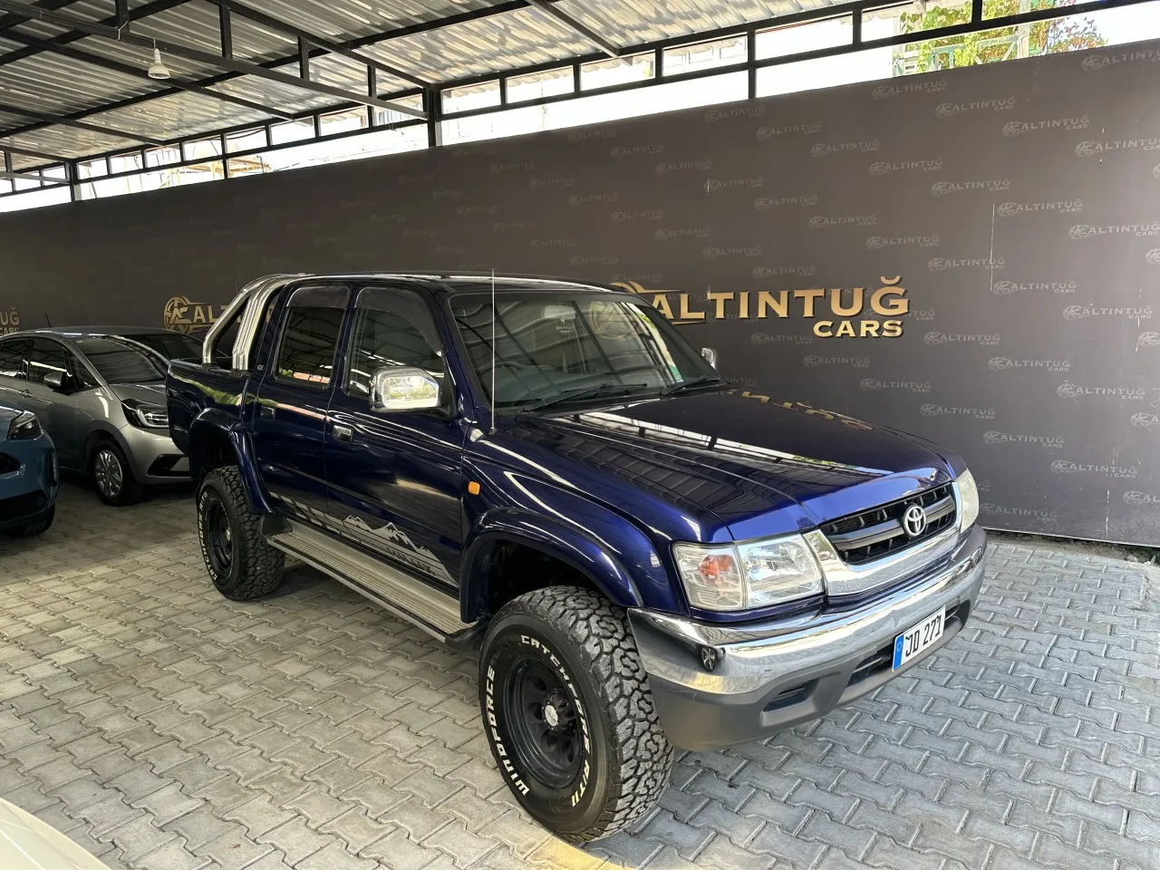 2004 Model Düz Toyota Hilux