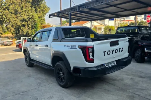 2026 Model Otomatik Toyota Hilux