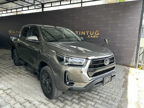 2023 Model Otomatik Toyota Hilux