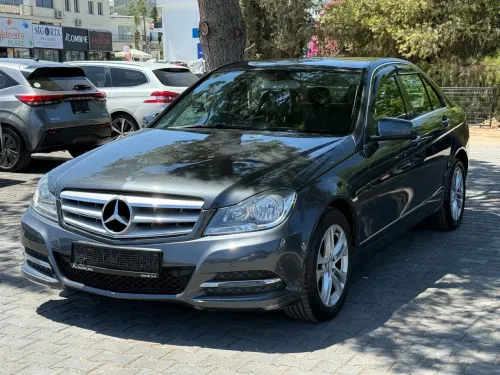 2013 Model Otomatik Mercedes-Benz C Serisi
