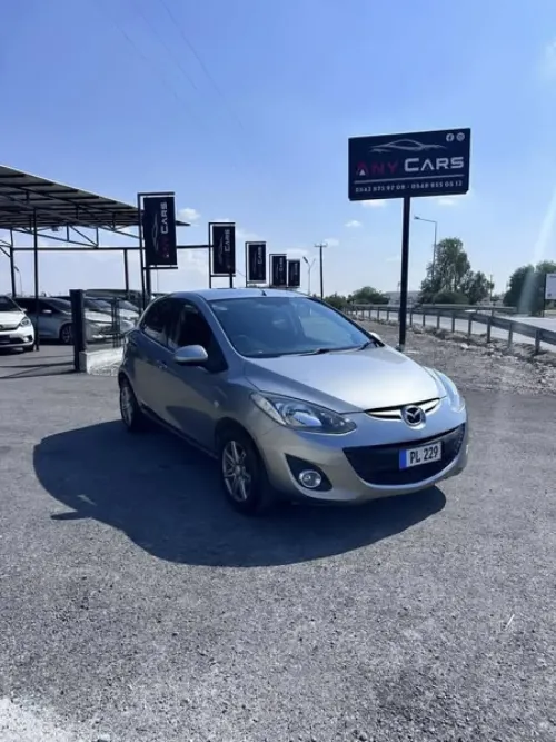 2013 Model Otomatik Mazda Demio