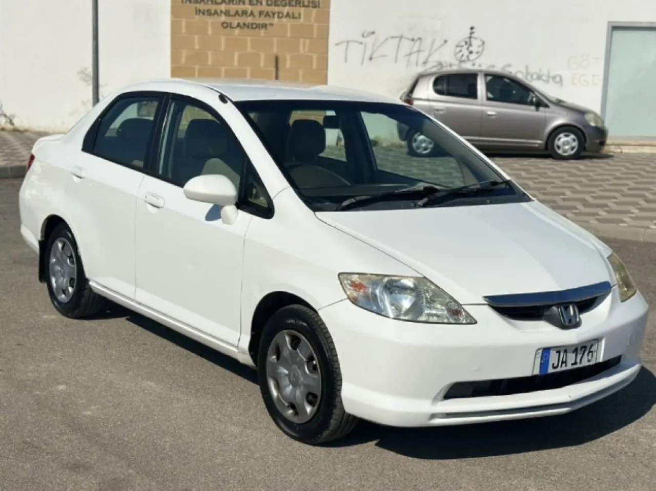 2004 Model Otomatik Honda Fit Aria