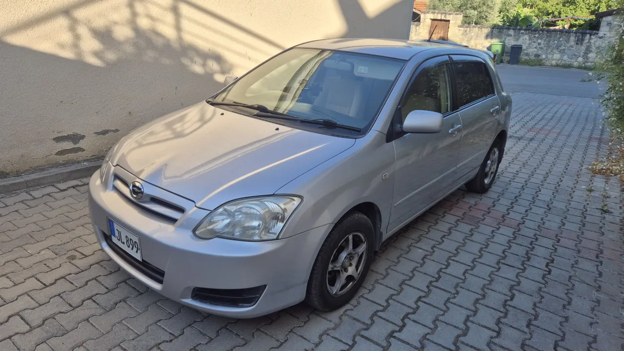 2004 Model Otomatik Toyota Runx
