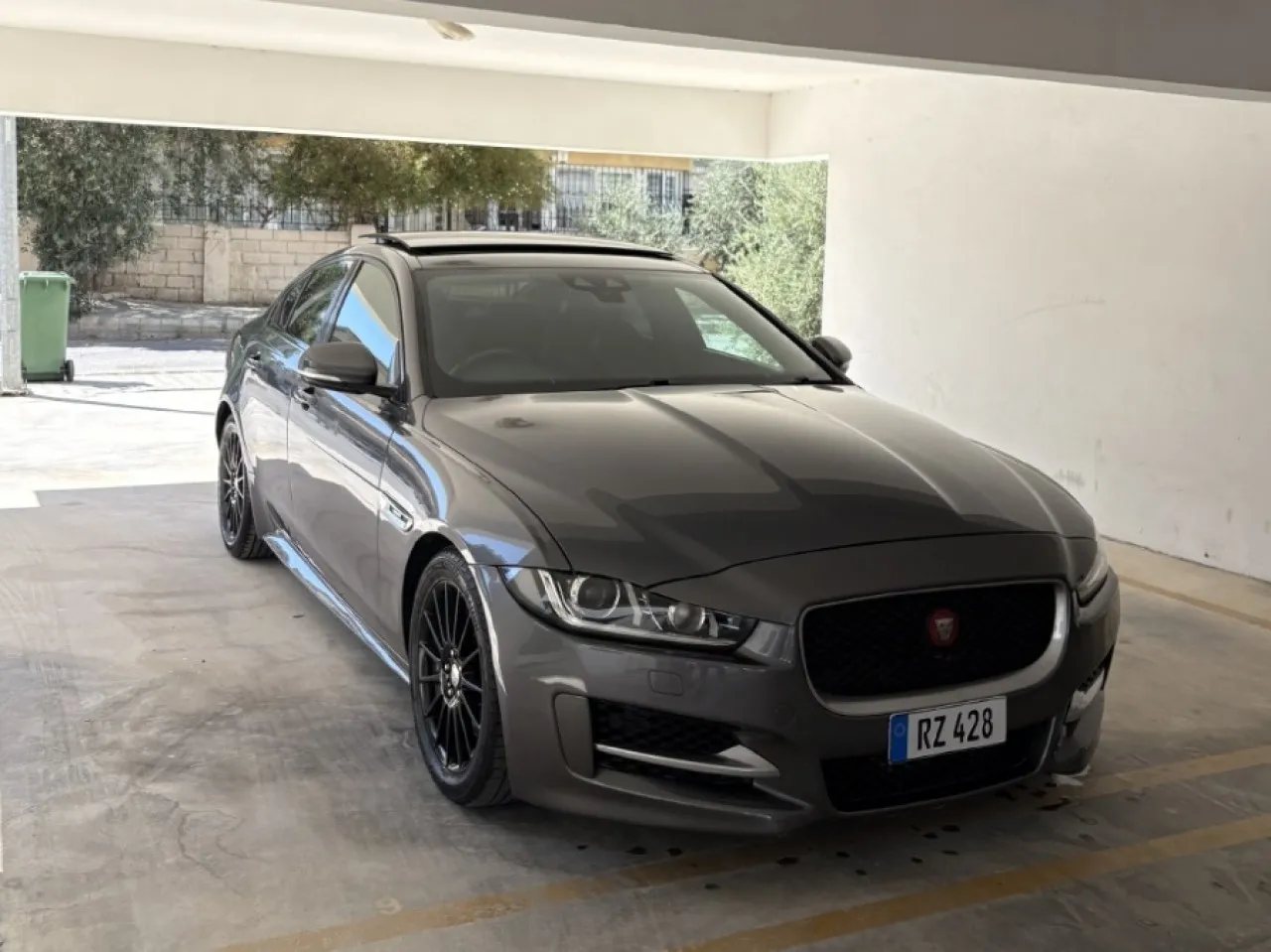 2017 Model Otomatik Jaguar XE