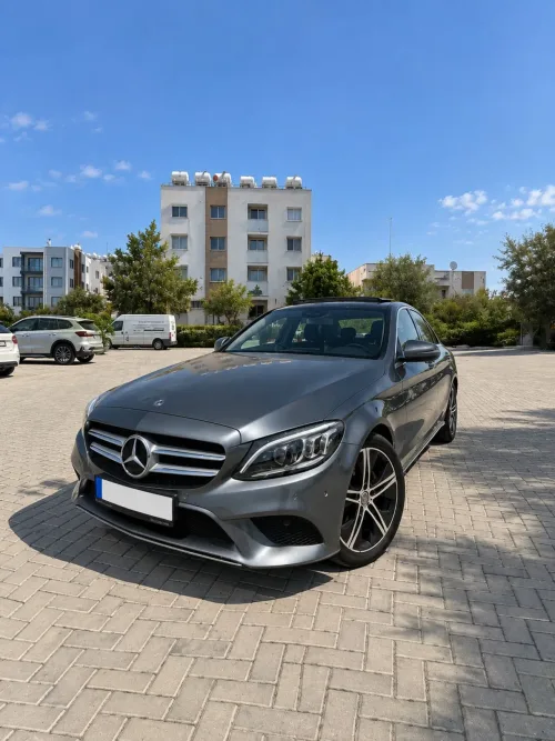 2020 Model Otomatik Mercedes-Benz C Serisi