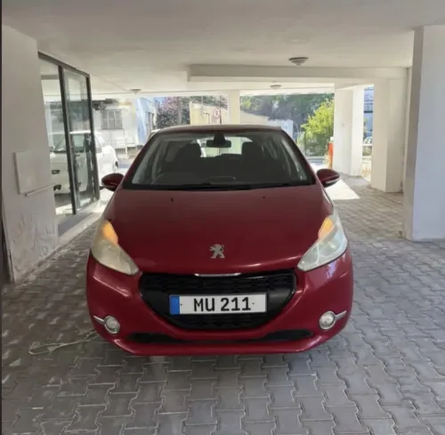 2014 Model Otomatik Peugeot 208