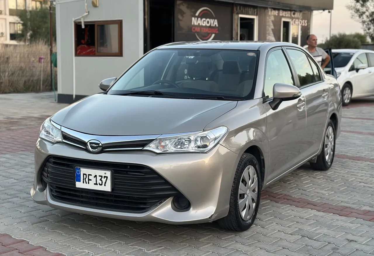 2015 Model Otomatik Toyota Axio