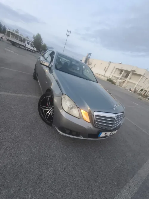 2010 Model Otomatik Mercedes-Benz E Serisi