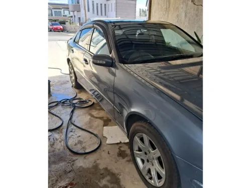 2005 Model Otomatik Mercedes-Benz E Serisi