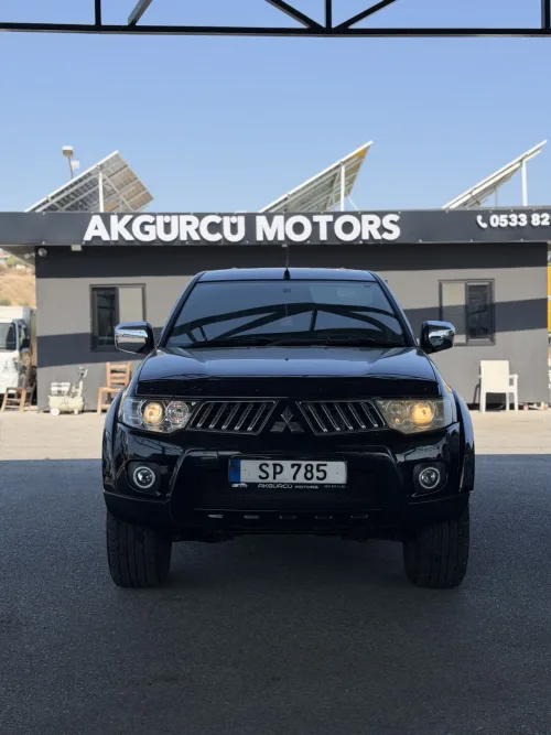 2010 Model Otomatik Mitsubishi L 200