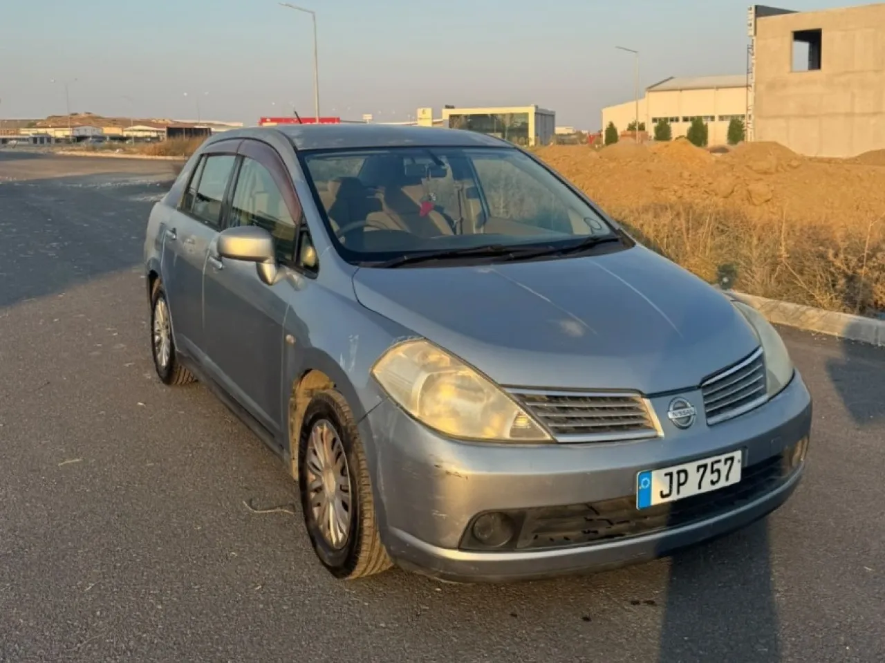 2005 Model Otomatik Nissan Tiida