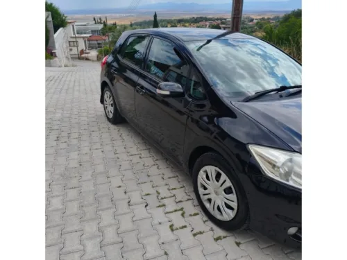 2010 Model Otomatik Toyota Auris
