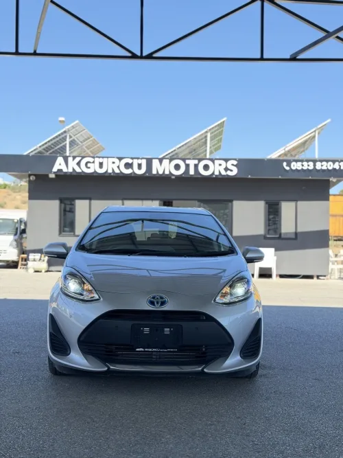 2021 Model Otomatik Toyota Aqua