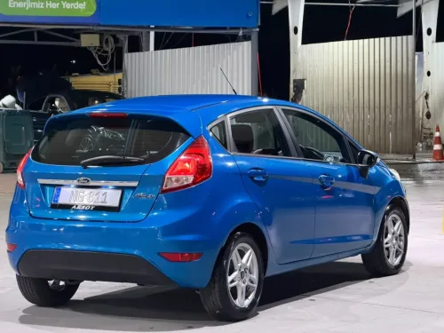 2015 Model Otomatik Ford Fiesta