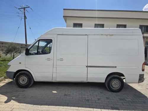 2001 Model Düz Mercedes - Benz Sprinter Panel Van
