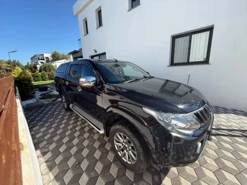 2019 Model Otomatik Mitsubishi L 200