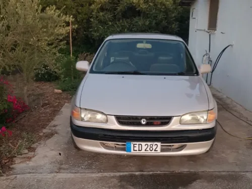 1995 Model Otomatik Toyota Corolla