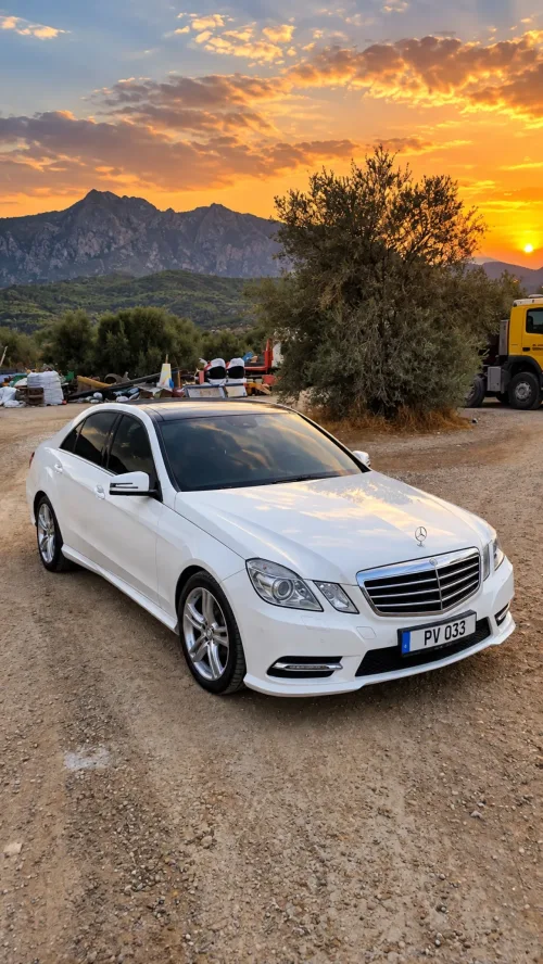 2013 Model Otomatik Mercedes-Benz E Serisi