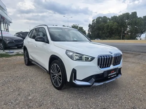 2023 Model Otomatik BMW X1