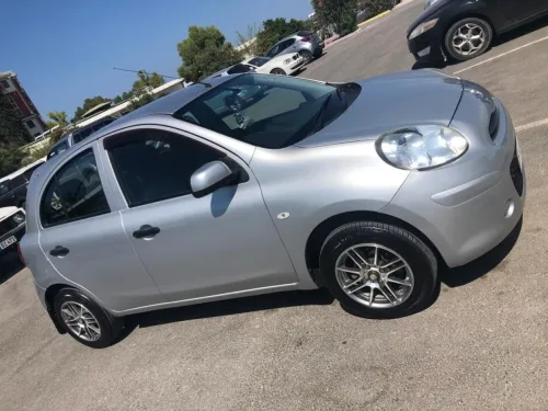 2011 Model Otomatik Nissan March