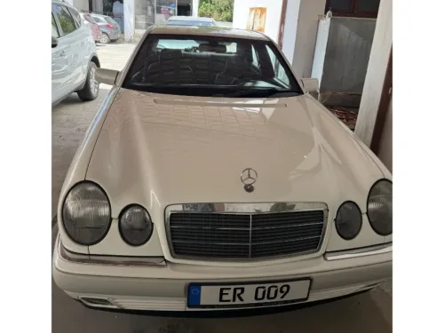 1998 Model Otomatik Mercedes-Benz E Serisi