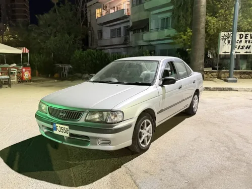 2002 Model Otomatik Nissan Sunny