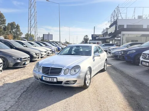 2006 Model Otomatik Mercedes-Benz E Serisi