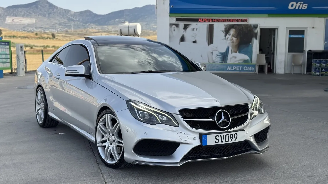 2017 Model Otomatik Mercedes-Benz E Serisi