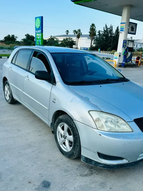 2002 Model Düz Toyota Corolla