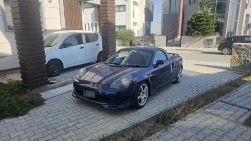 2000 Model Düz Toyota MR-S