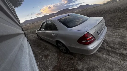 2002 Model Otomatik Mercedes-Benz E Serisi