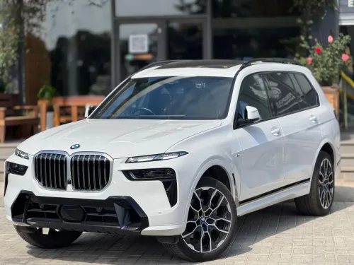 2024 Model Otomatik BMW X7