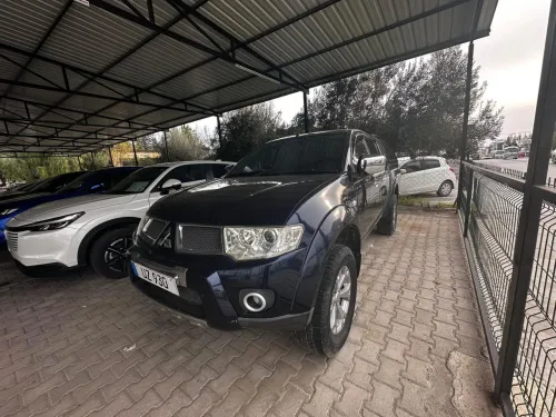 2012 Model Otomatik Mitsubishi L 200