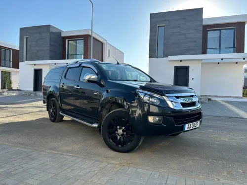 2017 Model Otomatik Isuzu D-Max