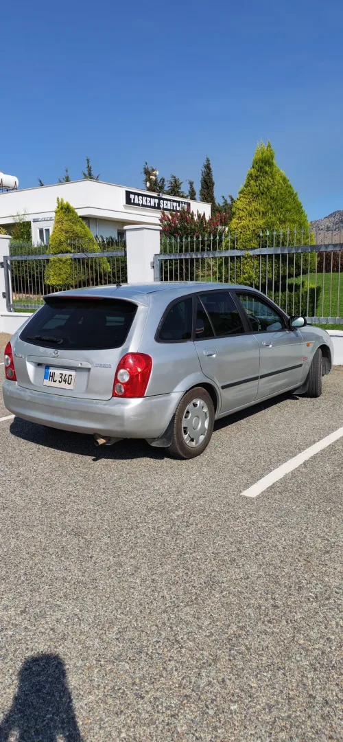 2003 Model Otomatik Mazda Familia