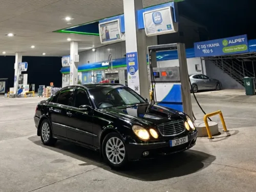 2003 Model Otomatik Mercedes-Benz E Serisi