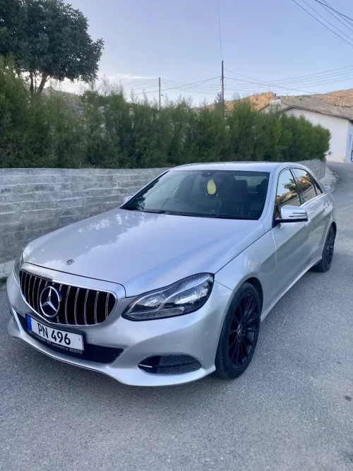 2013 Model Otomatik Mercedes-Benz E Serisi