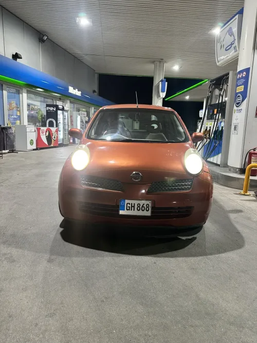 2002 Model Otomatik Nissan March