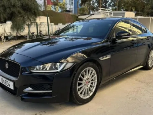 2018 Jaguar XE - Önizleme 1