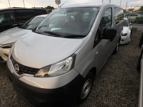 2024 Model Otomatik Nissan NV200