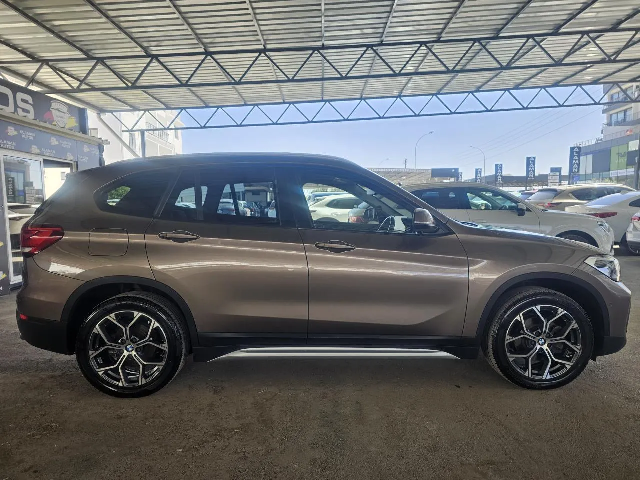 2021 Model Otomatik BMW X1