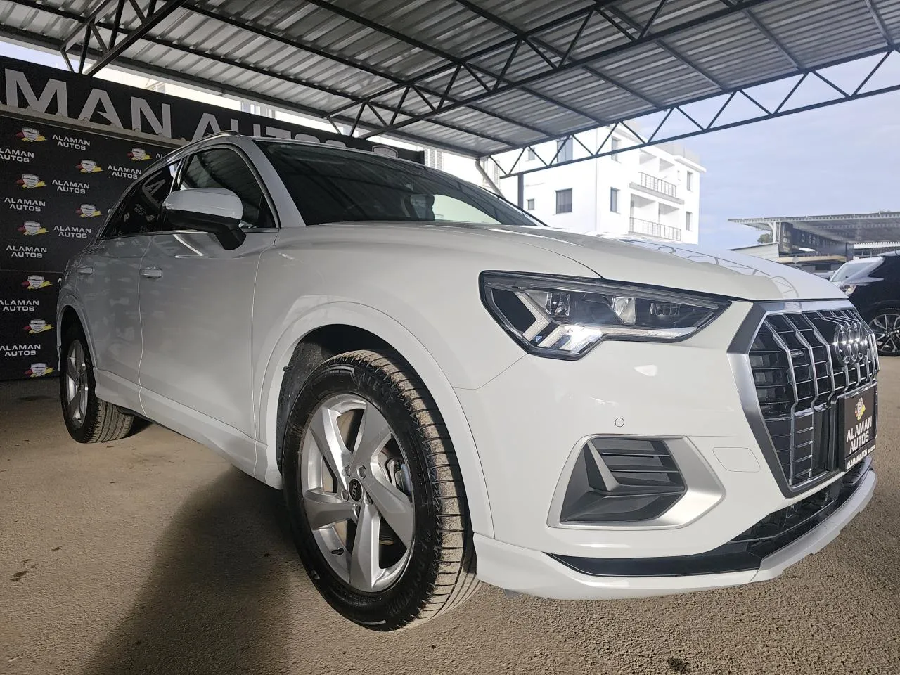 2021 Model Otomatik Audi Q3