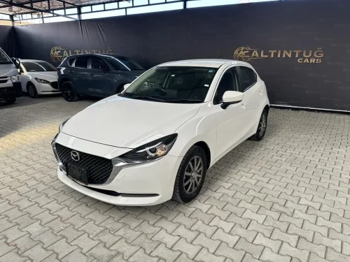 2023 Model Otomatik Mazda 2