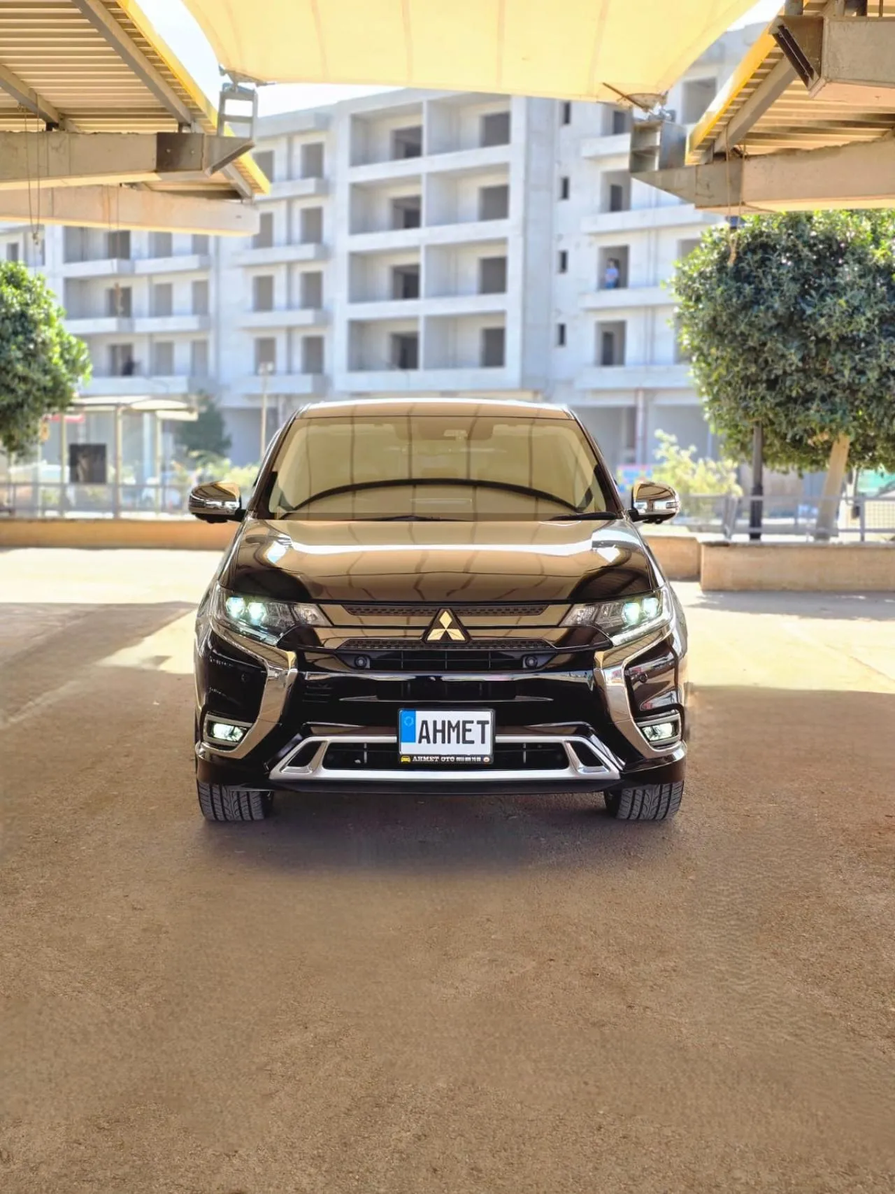 2021 Model Otomatik Mitsubishi Outlander