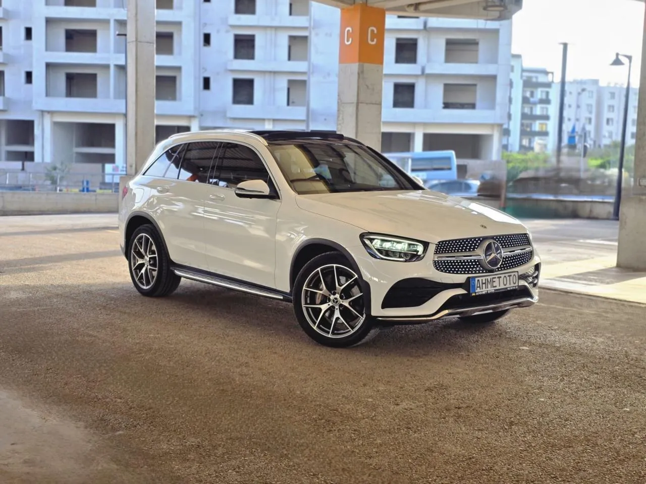 2022 Model Otomatik Mercedes - Benz GLC