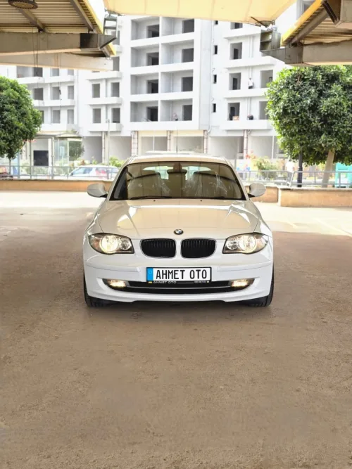 2011 Model Otomatik BMW 1 Serisi